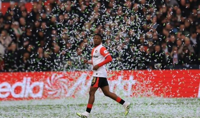 PG试玩-法尔克：里德是拜仁今夏右后卫引援首选，球员也能打左后卫