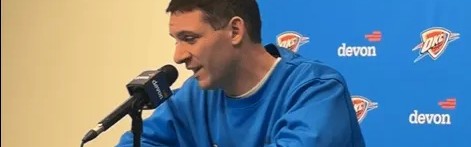 戴格诺特：大家此前防守文班很急躁，今晚更好贯彻防守原则